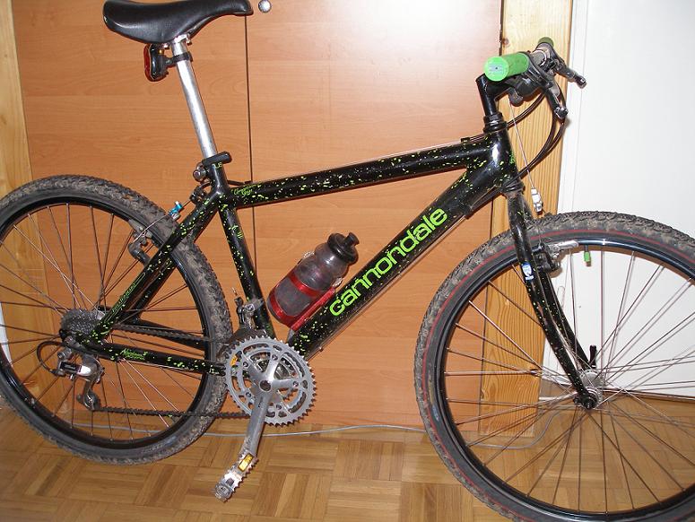 cannondale sm700 mountain bike